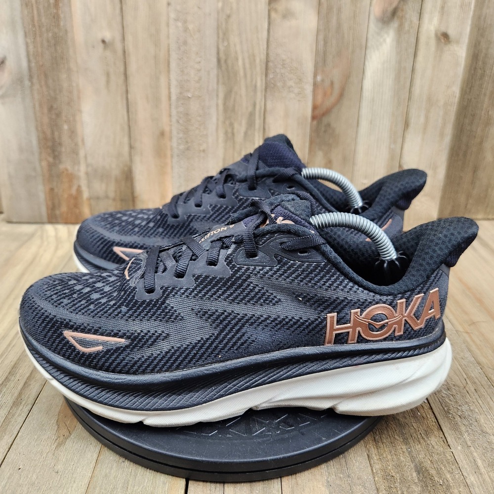 Hoka One One Clifton 9 Womens 7B Black Rose Gold Running Shoes 1127896